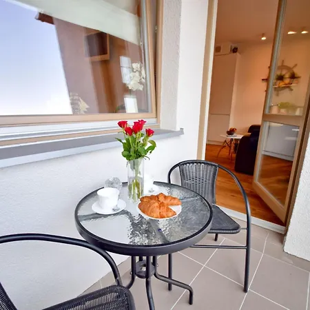 Vela Rosa Auf Usedom By Interhome Świnoujście